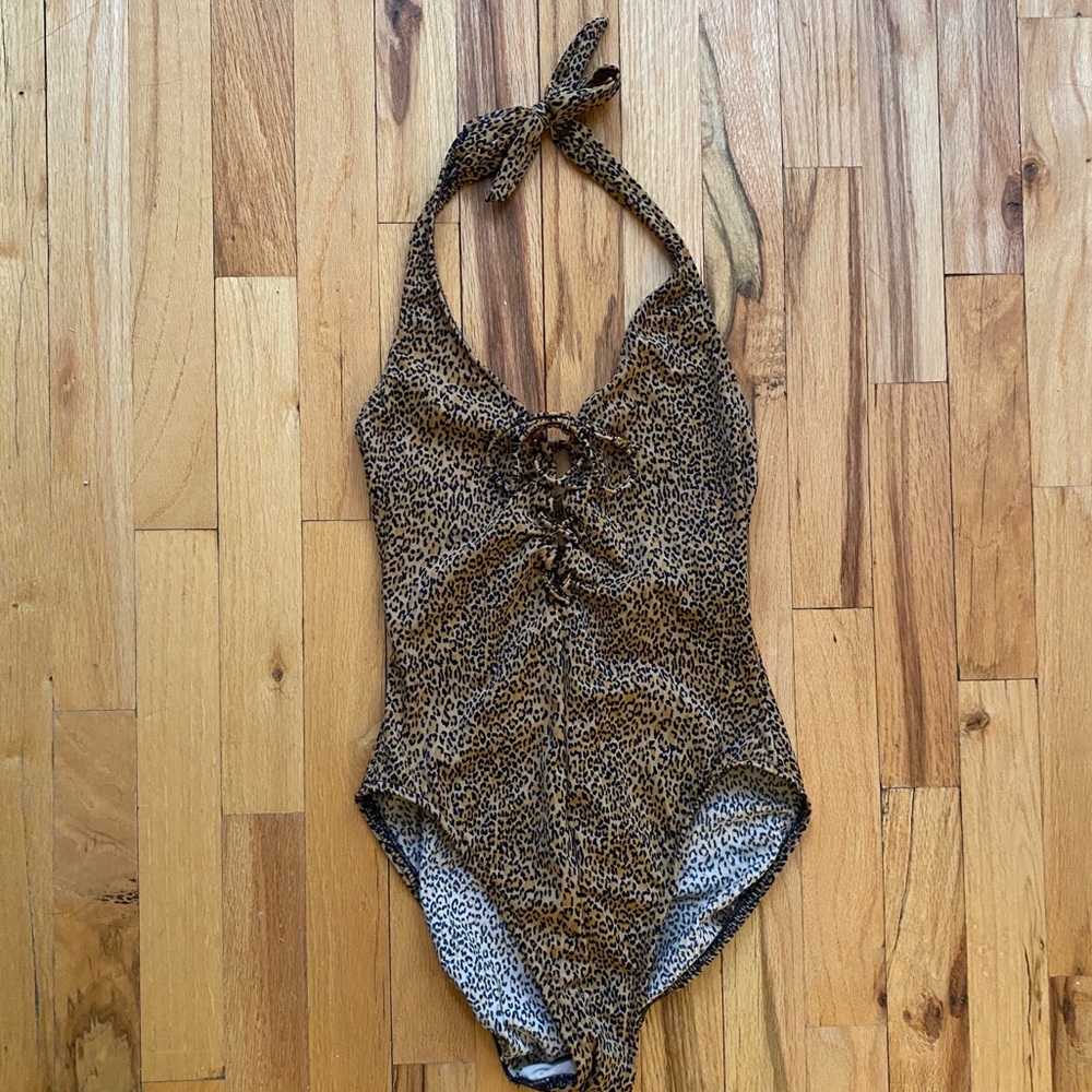 Leopard Print Lace Up One Piece Bathingsuit M 6/8